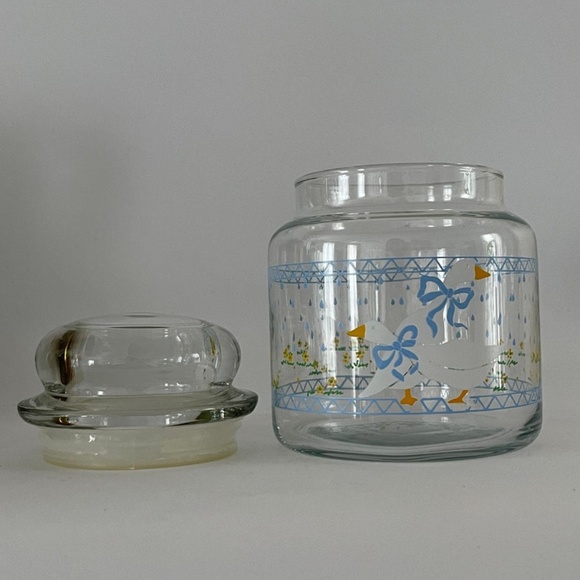 Vintage Clear Glass Canister Geese Blue Ribbon Flowers W/Glass Lid 5.5" - Picture 4 of 9